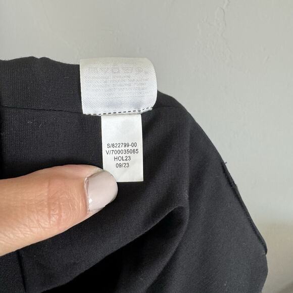 NWT Banana Republic Cropped Ruffle Top Black Woman’s Size 2 Zip Up Tube Top - Picture 10 of 10